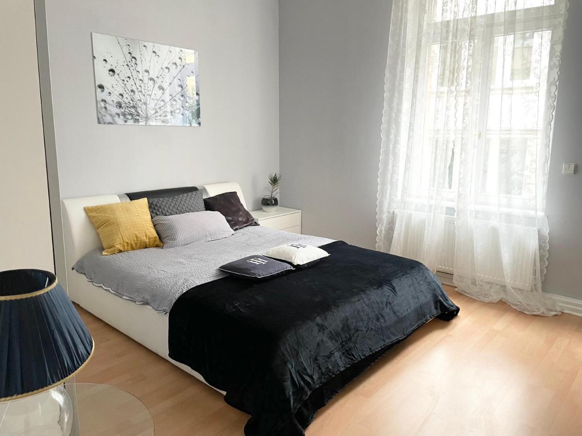 Charming Central Apartments Μπάντεν-Μπάντεν Εξωτερικό φωτογραφία